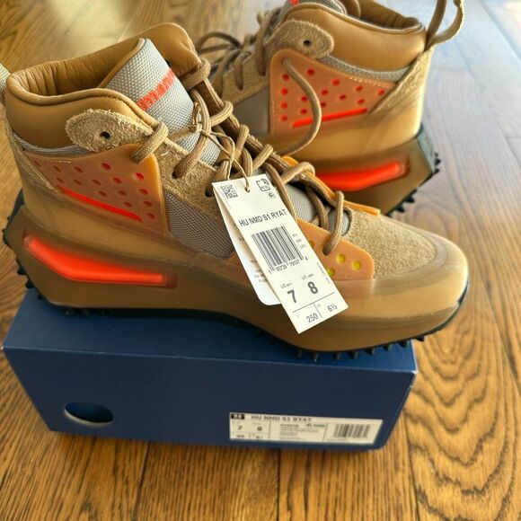 Pharrell x adidas Hu NMD S1 RYAT “Cardboard” size 8 NWT - Picture 4 of 5